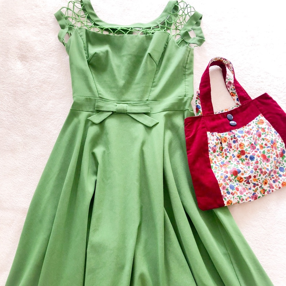 Handmade floral shoulder purse with corduroy trim
